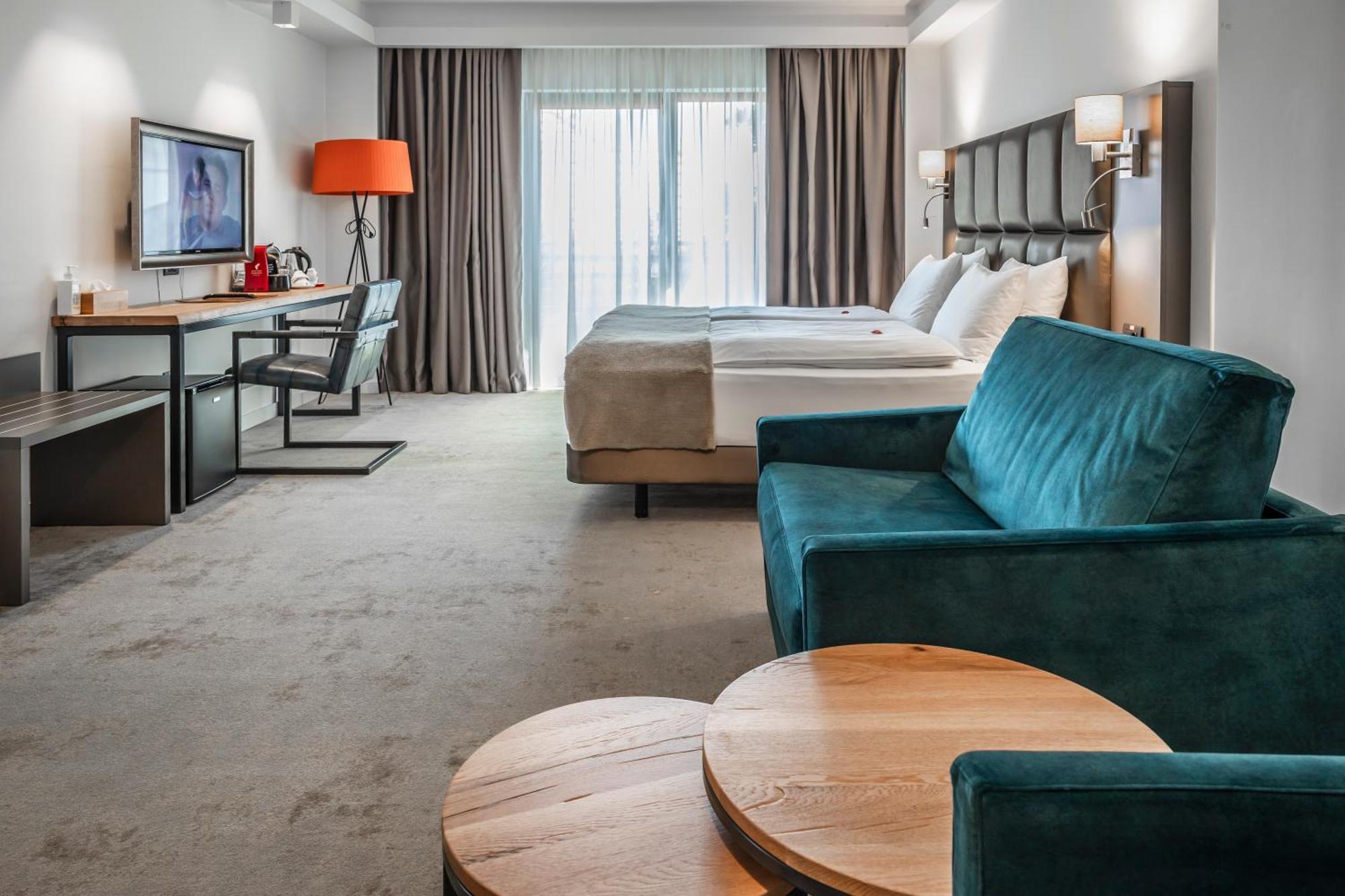 Charm Boutique Hotel Satu Mare Eksteriør bilde