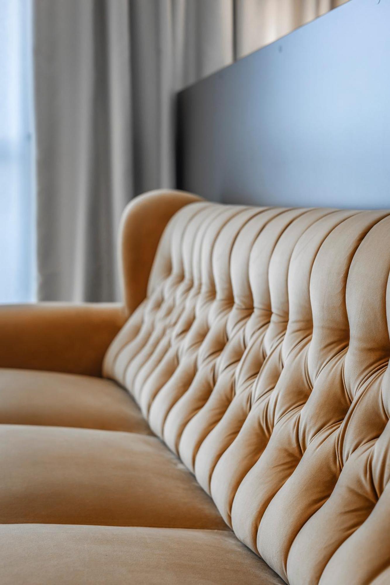 Charm Boutique Hotel Satu Mare Eksteriør bilde