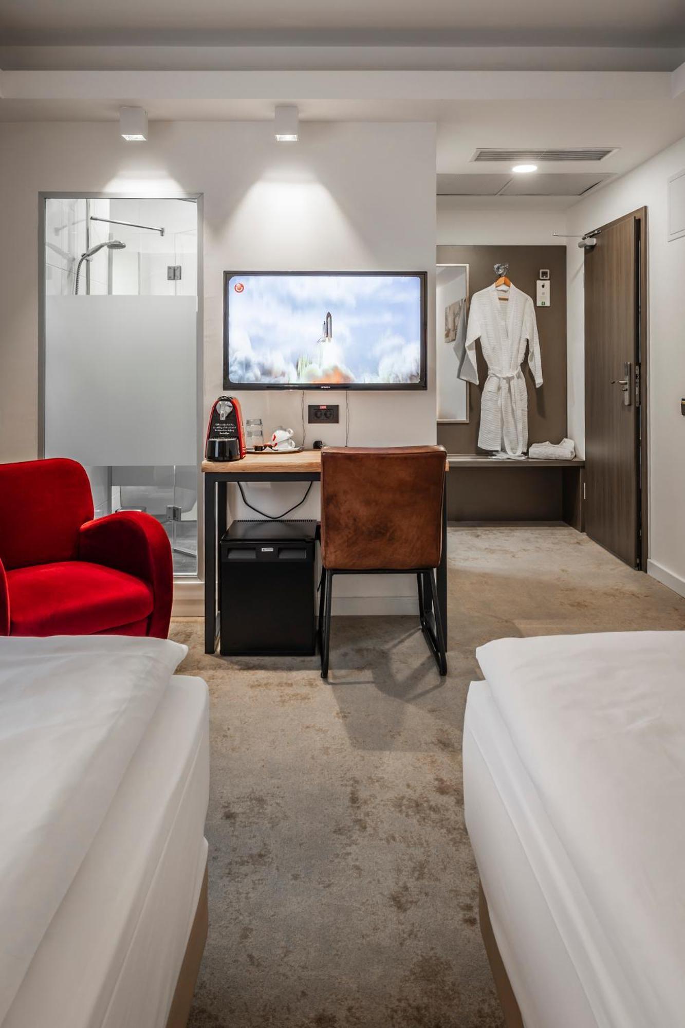 Charm Boutique Hotel Satu Mare Eksteriør bilde